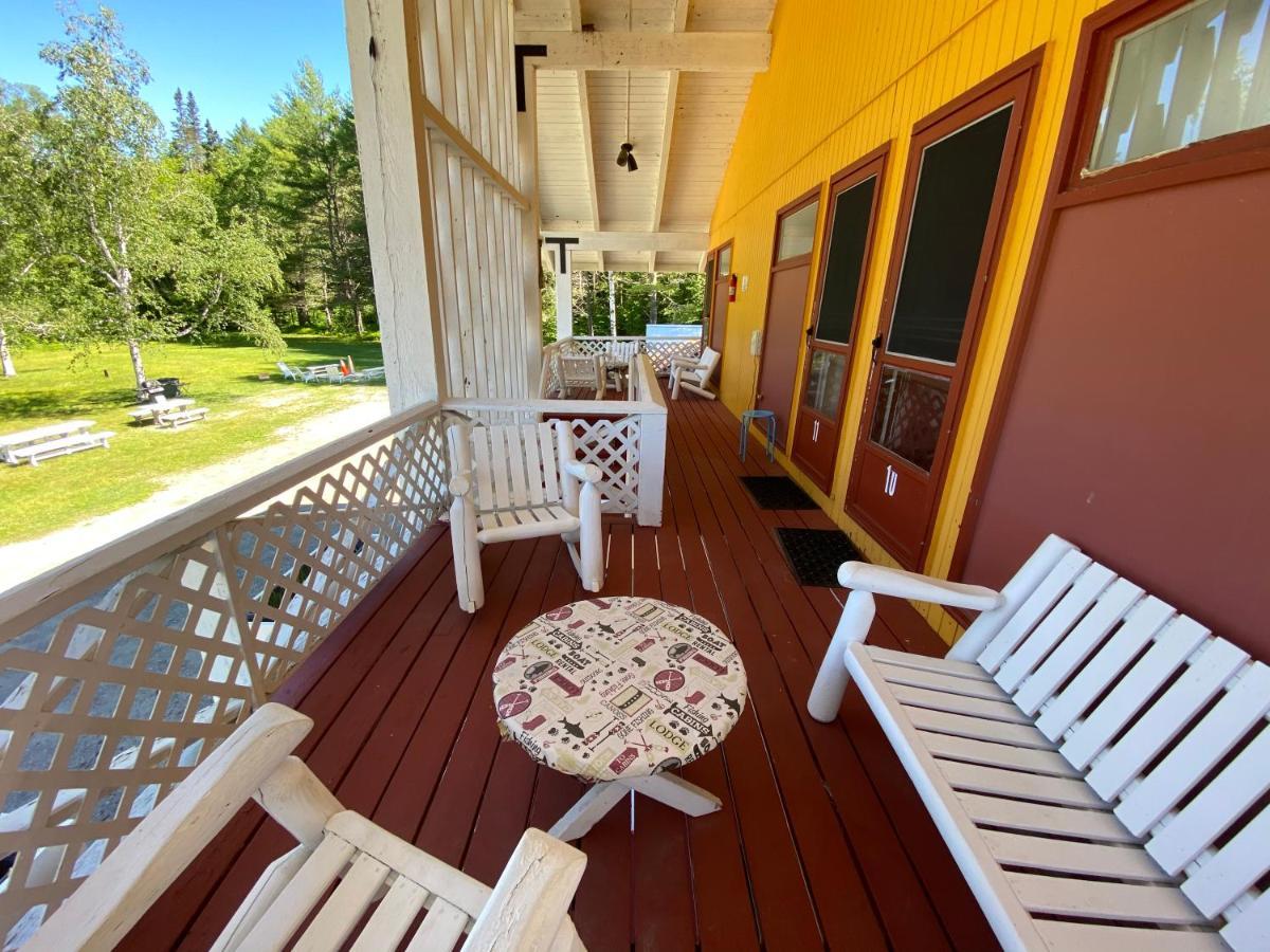 Snowdon Chalet Motel Londonderry Eksteriør bilde