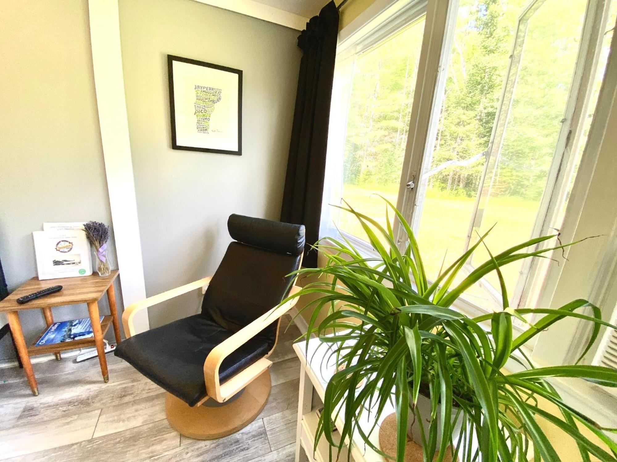 Snowdon Chalet Motel Londonderry Eksteriør bilde