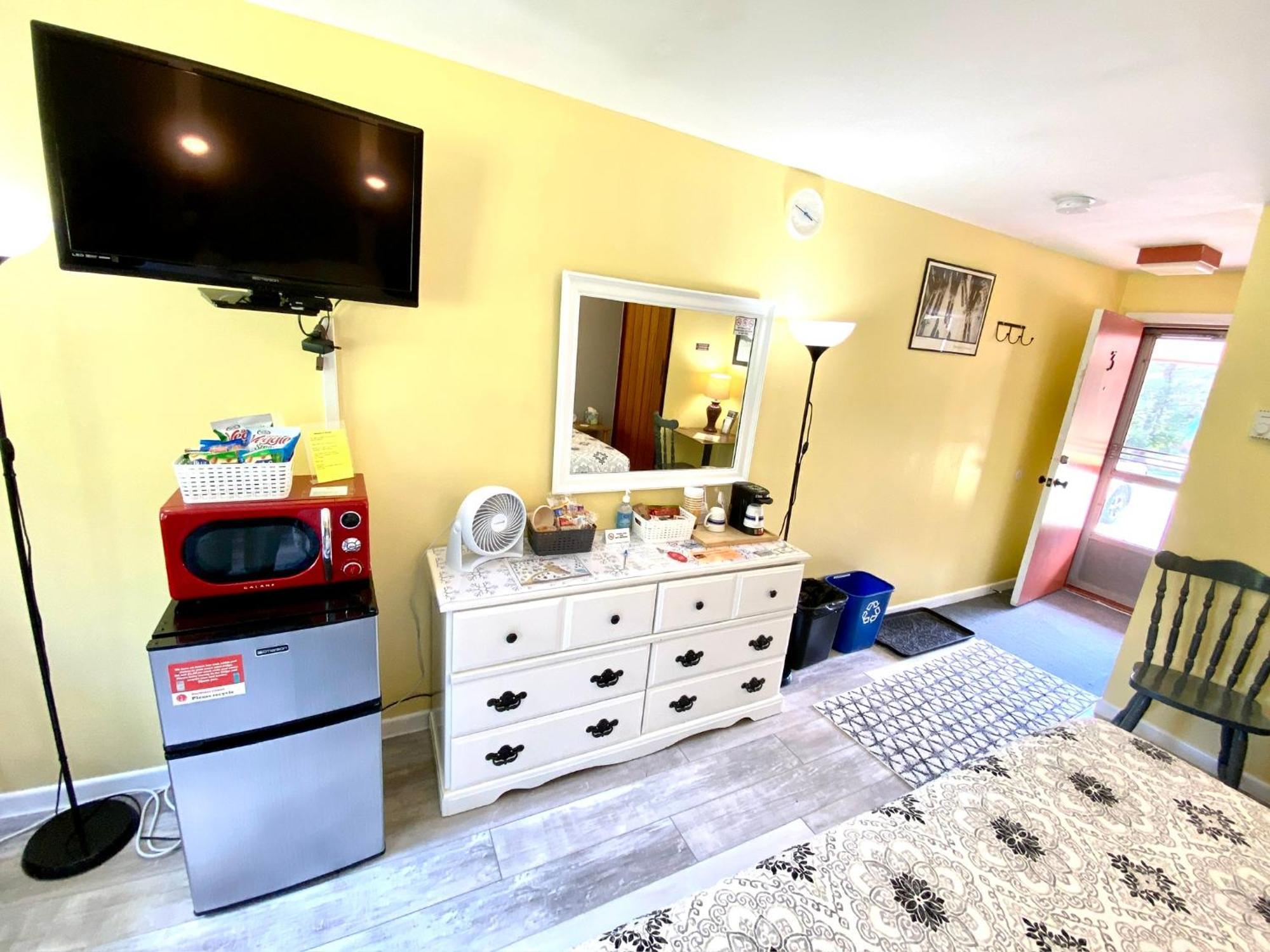 Snowdon Chalet Motel Londonderry Eksteriør bilde